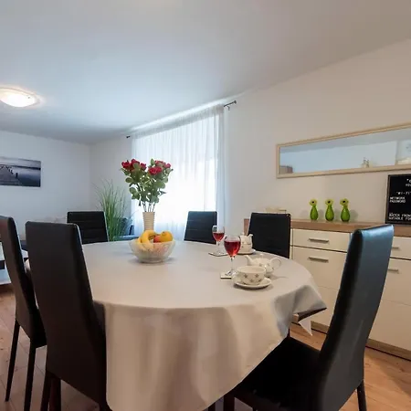 Luka Arbanasi Apartment Zadar
