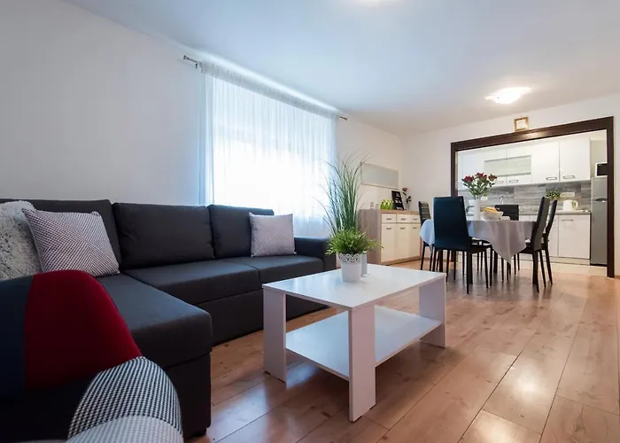 Apartment Luka Arbanasi Zadar